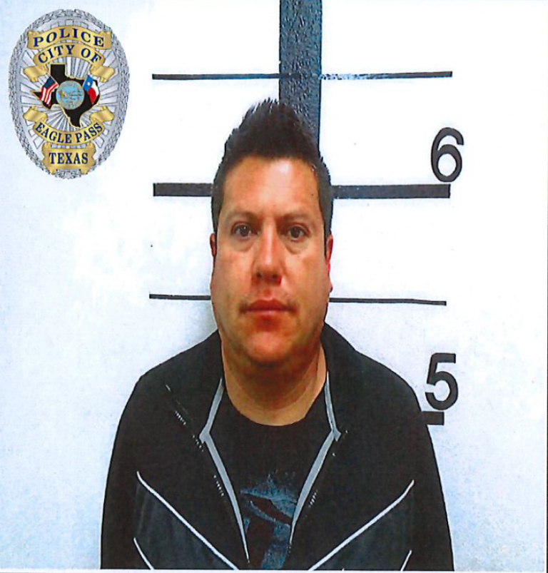 Eagle pass man arrested and charged with deadly conduct eagle pass