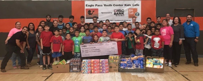 IBC Bank-Eagle Pass presents check to the South Texas Food ...