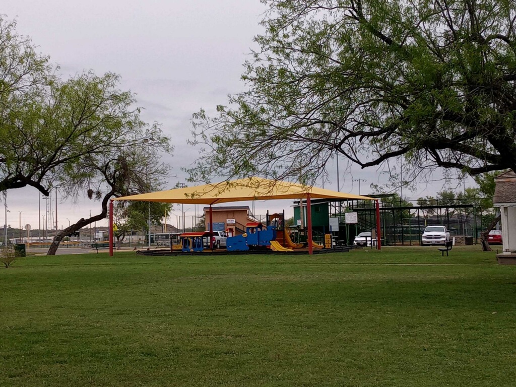 Este año SE Reabrieron Los Parques en Eagle Pass, Texas, Para El